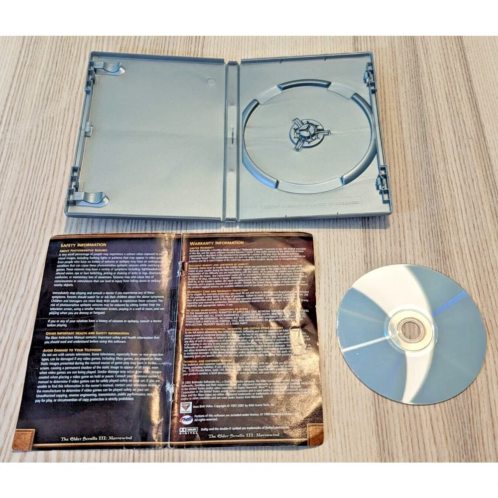 The Elder Scrolls III Morrowind Xbox Platinum Hits - Game, Box, & Manual (No Map